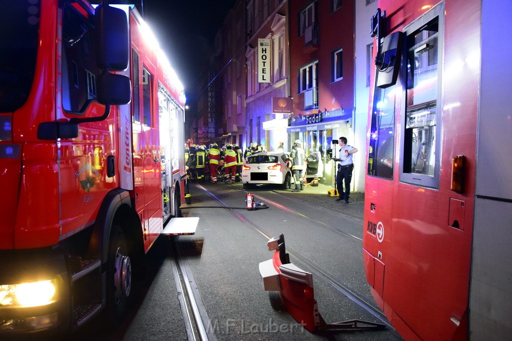 VU Pkw Strab PKlemm Koeln Altstadt Jahnstr P067.JPG - Miklos Laubert